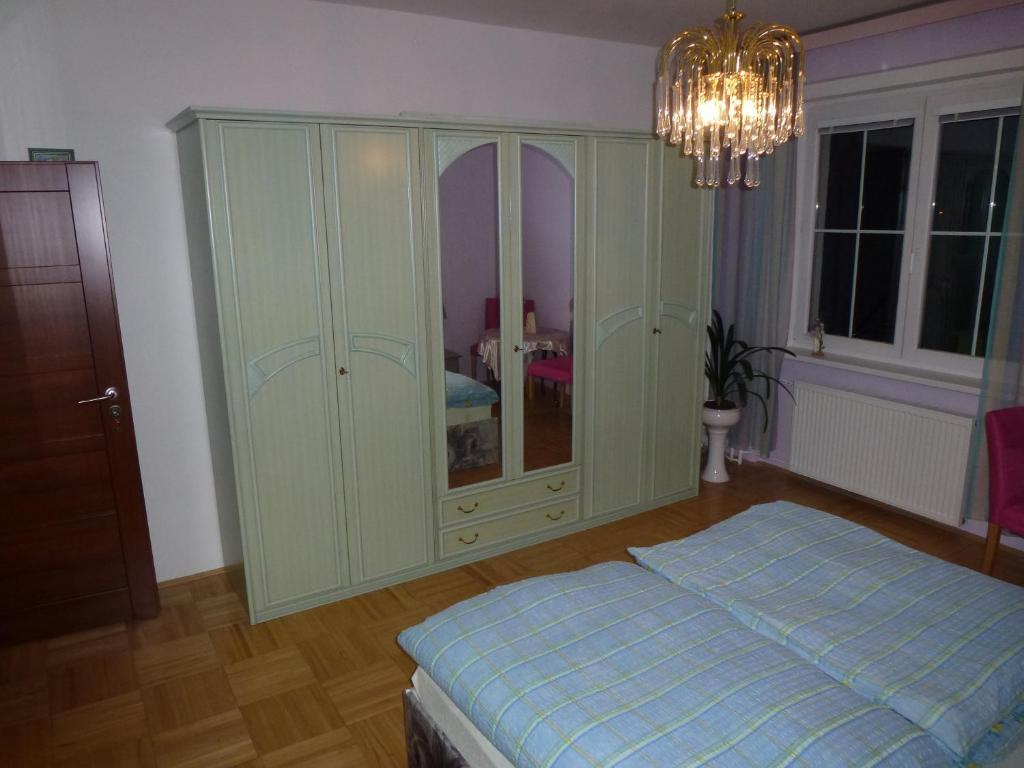 Pension Rak Karlovy Vary Extérieur photo