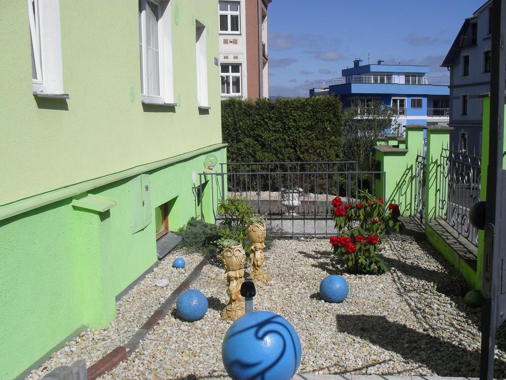 Pension Rak Karlovy Vary Extérieur photo